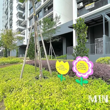 Netizen Walk To Mrt 4-5Pax Apartment Cheras Exterior photo
